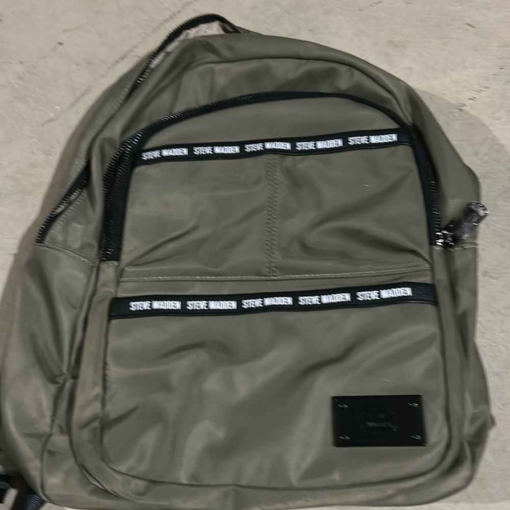 Steven madden backpack